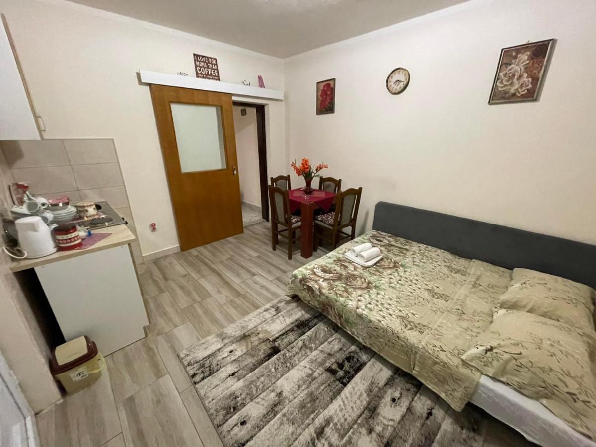 Apartmani Miro Τρέμπινιε Εξωτερικό φωτογραφία