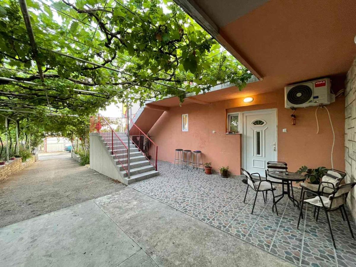 Apartmani Miro Τρέμπινιε Εξωτερικό φωτογραφία